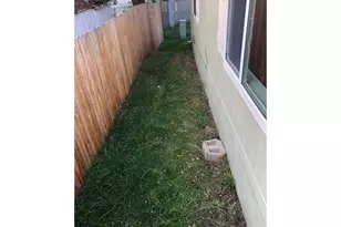 1415 S Bertelsen Rd, Eugene, OR 97402 - Photo 23