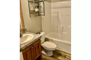 1415 S Bertelsen Rd, Eugene, OR 97402 - Photo 9