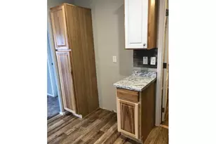 1415 S Bertelsen Rd, Eugene, OR 97402 - Photo 7