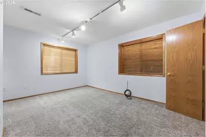 5401 E Ridge St, Salem, OR 97306 - Photo 27