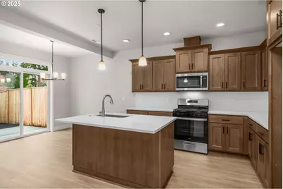 4655 SE Steelhead Ct, Hillsboro, OR 97123 - Photo 7