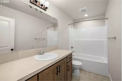 4655 SE Steelhead Ct, Hillsboro, OR 97123 - Photo 19