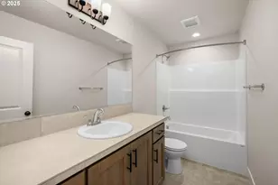 4655 SE Steelhead Ct, Hillsboro, OR 97123 - Photo 19