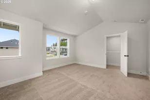 4655 SE Steelhead Ct, Hillsboro, OR 97123 - Photo 13