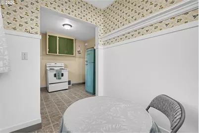 757 South St, Salem, OR 97301 - Photo 15