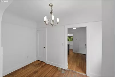 923 S 7th St, Coos Bay, OR 97420 - Photo 7
