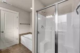 11422 NW 29th Ave, Vancouver, WA 98685 - Photo 25