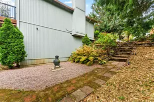 1005 SW 4th St, Gresham, OR 97080 - Photo 39