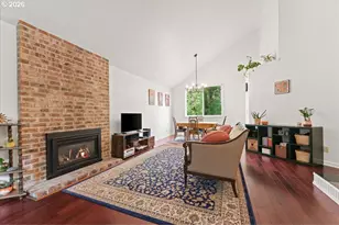 1005 SW 4th St, Gresham, OR 97080 - Photo 5