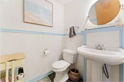 1005 SW 4th St, Gresham, OR 97080 - Photo 21