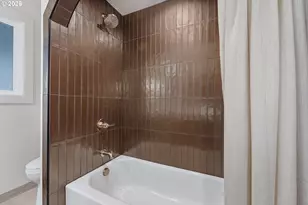 2157 Wembley Pl, Lake Oswego, OR 97034 - Photo 31