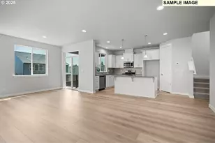 1017 NE Sagebrush Dr, Estacada, OR 97023 - Photo 9