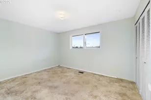 4026 SE Washington St, Milwaukie, OR 97222 - Photo 19