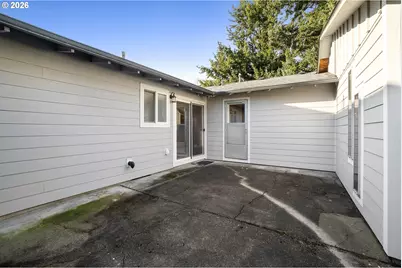 4026 SE Washington St, Milwaukie, OR 97222 - Photo 31