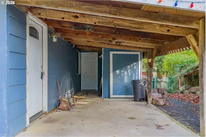 1594 N Hemlock St, Coquille, OR 97423 - Photo 27