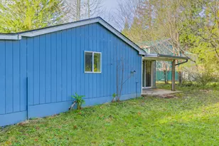 1594 N Hemlock St, Coquille, OR 97423 - Photo 31