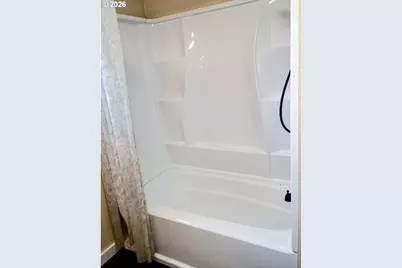 625 N Knights Bridge Rd, Canby, OR 97013 - Photo 7