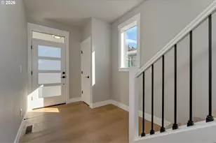 43 NE 87th Ave, Portland, OR 97220 - Photo 3