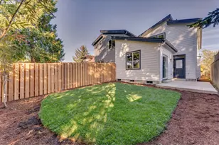43 NE 87th Ave, Portland, OR 97220 - Photo 37