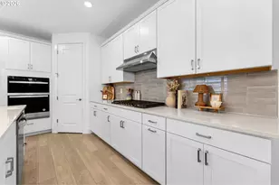 27143 SW Trillium Ln, Wilsonville, OR 97070 - Photo 9