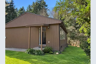 28687 Brooks Rd, Gold Beach, OR 97444 - Photo 1