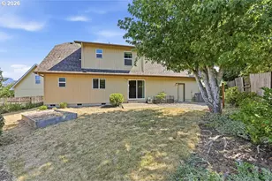 196 S 72nd St, Springfield, OR 97478 - Photo 33