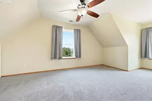 196 S 72nd St, Springfield, OR 97478 - Photo 23