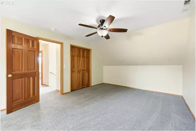 196 S 72nd St, Springfield, OR 97478 - Photo 29