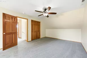 196 S 72nd St, Springfield, OR 97478 - Photo 29