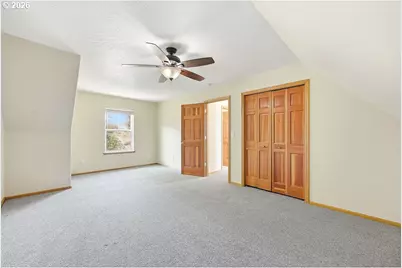 196 S 72nd St, Springfield, OR 97478 - Photo 27