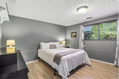 10015 NW 17th Ave, Vancouver, WA 98685 - Photo 15