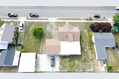 1050 Elm St, Baker City, OR 97814 - Photo 27