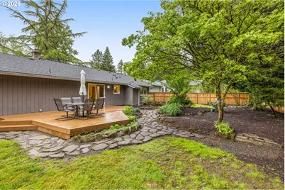 8332 SW Davies Ct, Portland, OR 97223 - Photo 25