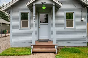 3057 Pennsylvania St, Longview, WA 98632 - Photo 3