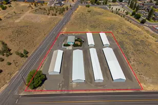 476 SW J St, Madras, OR 97741 - Photo 1