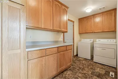 940 Explorer Ave, Molalla, OR 97038 - Photo 33
