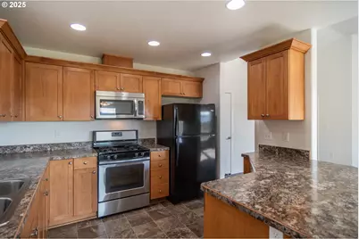 246 Palmdale Ave, Roseburg, OR 97471 - Photo 11