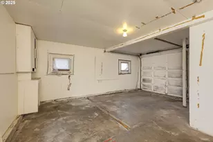 3030 Doughton St, Salem, OR 97302 - Photo 17