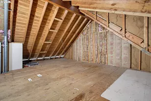 5435 NW Edgebrook Pl, Portland, OR 97229 - Photo 31