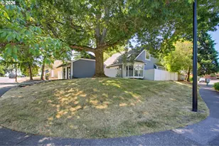 5435 NW Edgebrook Pl, Portland, OR 97229 - Photo 47