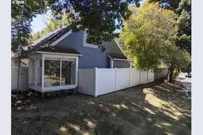 5435 NW Edgebrook Pl, Portland, OR 97229 - Photo 37