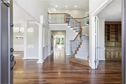 2337 NW Pinnacle Dr, Portland, OR 97229 - Photo 5