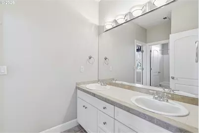 2337 NW Pinnacle Dr, Portland, OR 97229 - Photo 31