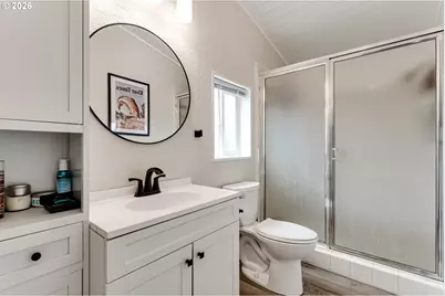2226 32nd St, Springfield, OR 97477 - Photo 17