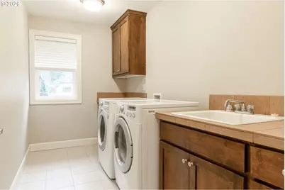 1922 NW 114th Ave, Portland, OR 97229 - Photo 31
