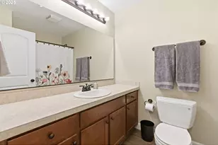 2726 Nina Pl, Hubbard, OR 97032 - Photo 19