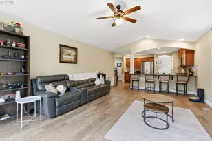 2726 Nina Pl, Hubbard, OR 97032 - Photo 9