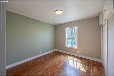 1755 NE Klamath Ave, Roseburg, OR 97470 - Photo 13