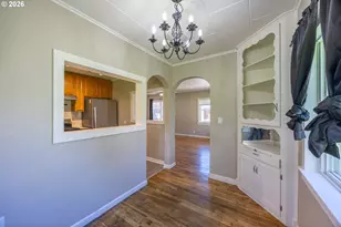 1755 NE Klamath Ave, Roseburg, OR 97470 - Photo 9