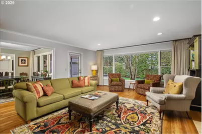 9792 SW Arborcrest Way, Portland, OR 97225 - Photo 9